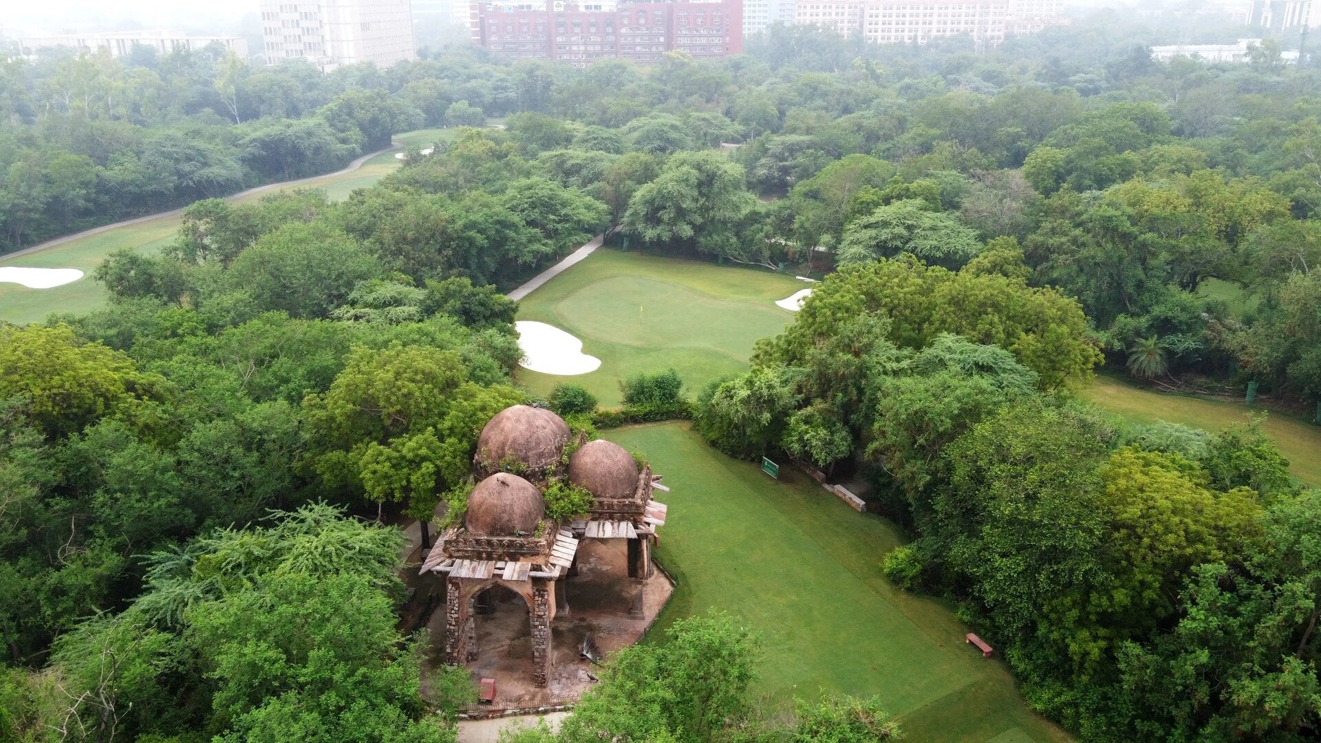 Fake Rory Video Goes Viral - Plus: Crazy Putt, India Championship, and More.