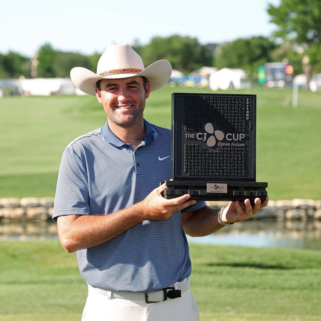 ⛳️ Scottie Does Dallas  - Plus: Jason Kelce Needs Swing Tips, EVR Hates This, and More.