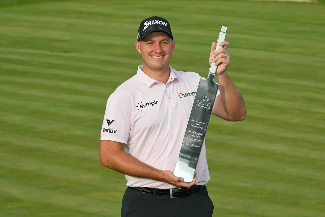 ⛳️ Straka Wins In Philly - Plus: LIV Players Performing Worse, Golf Gal Of The Week, and More.